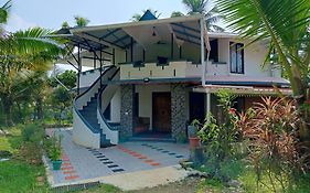 Bliss Homestay Munroe Island